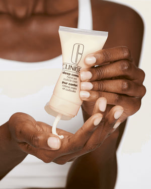 Clinique - Deep Comfort Hand and Cuticle Cream ©
