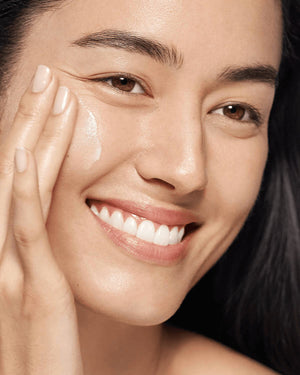 Clinique - Moisture Surge 72-Hour Auto-Replenishing Hydrator ©